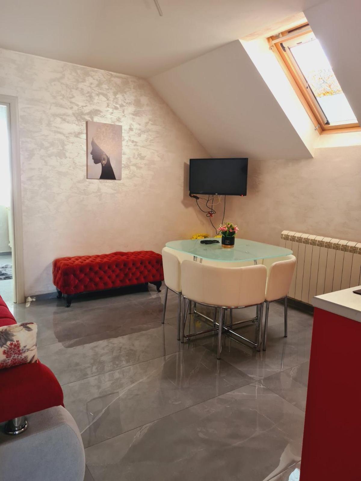 Apartmani Jasmina Zlatibor Ngoại thất bức ảnh